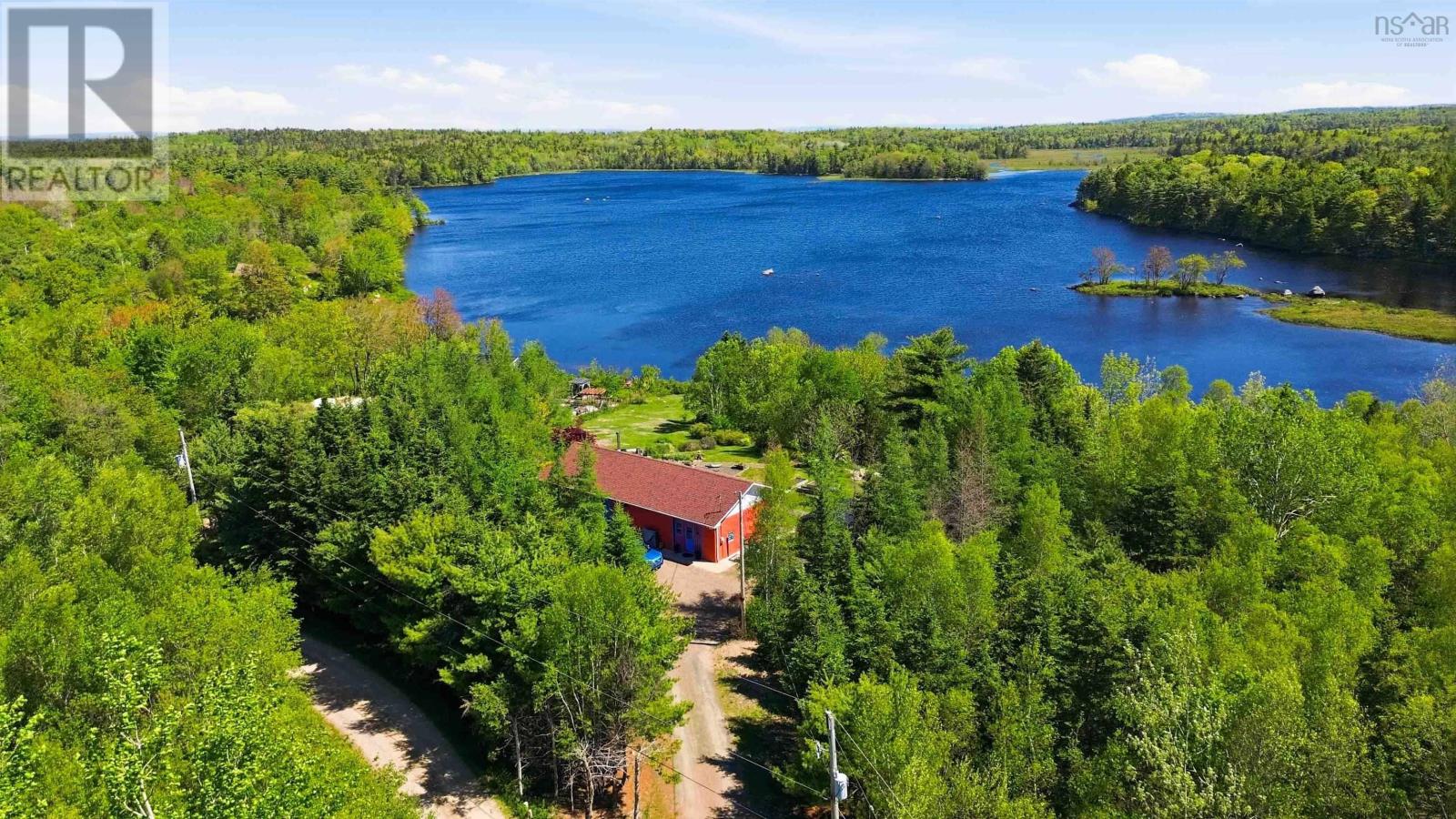 36 Lakeview Drive - 1