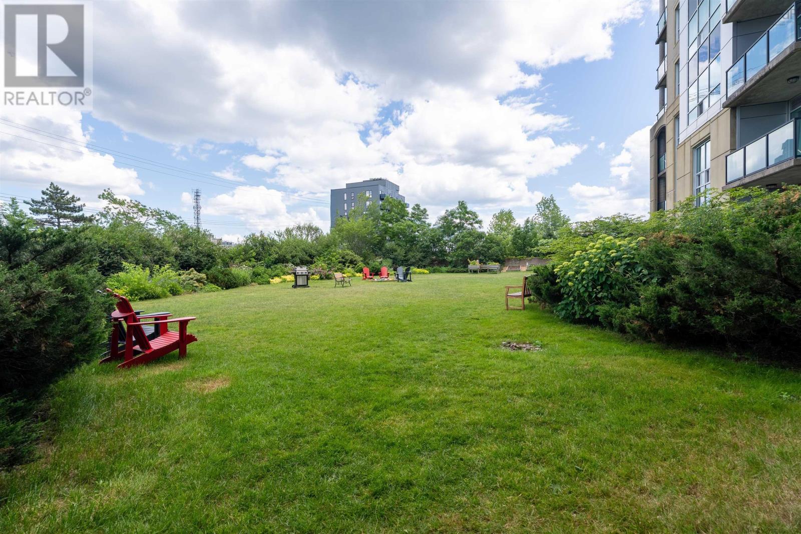 #1206 2677 Gladstone Street - 32