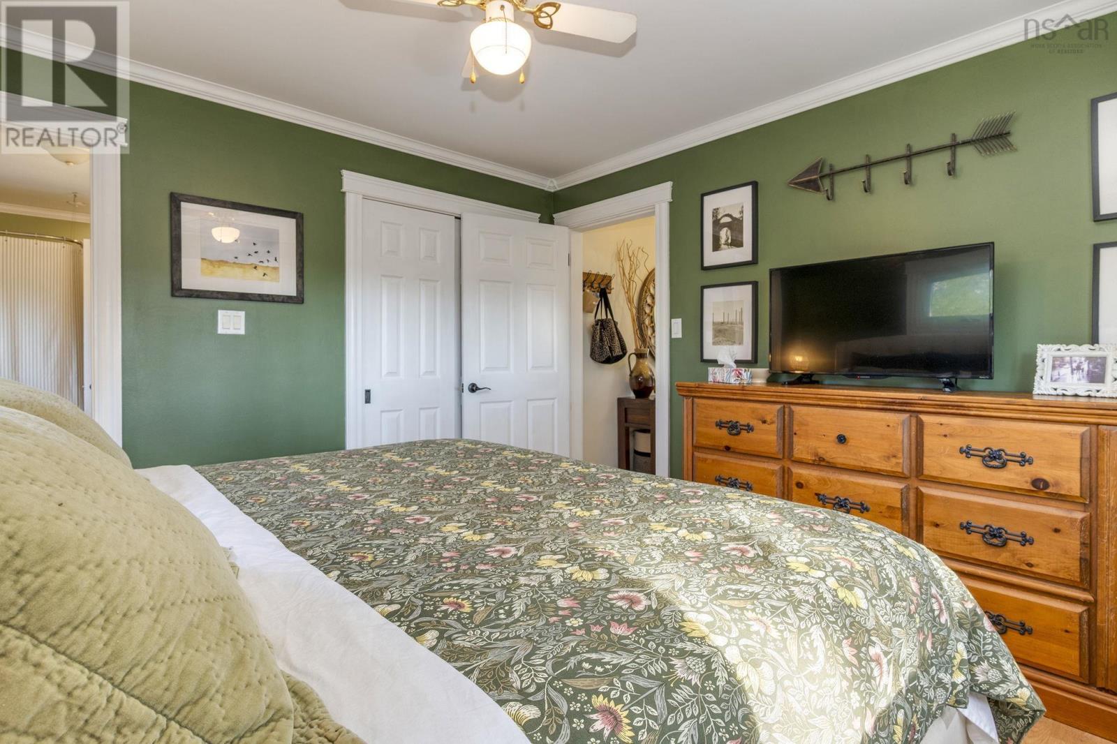 7 Edmond Drive - 13