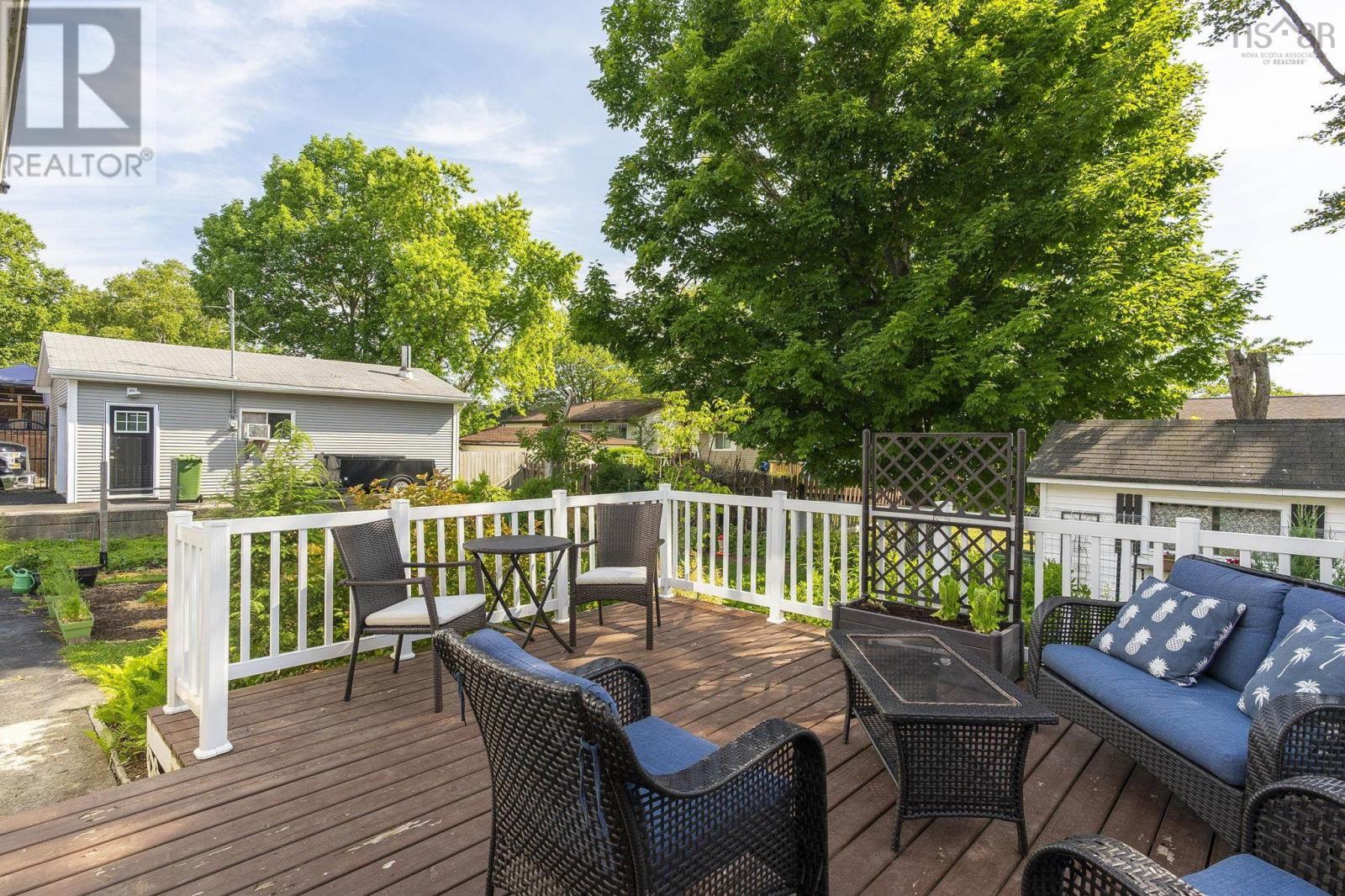 7 Edmond Drive - 29