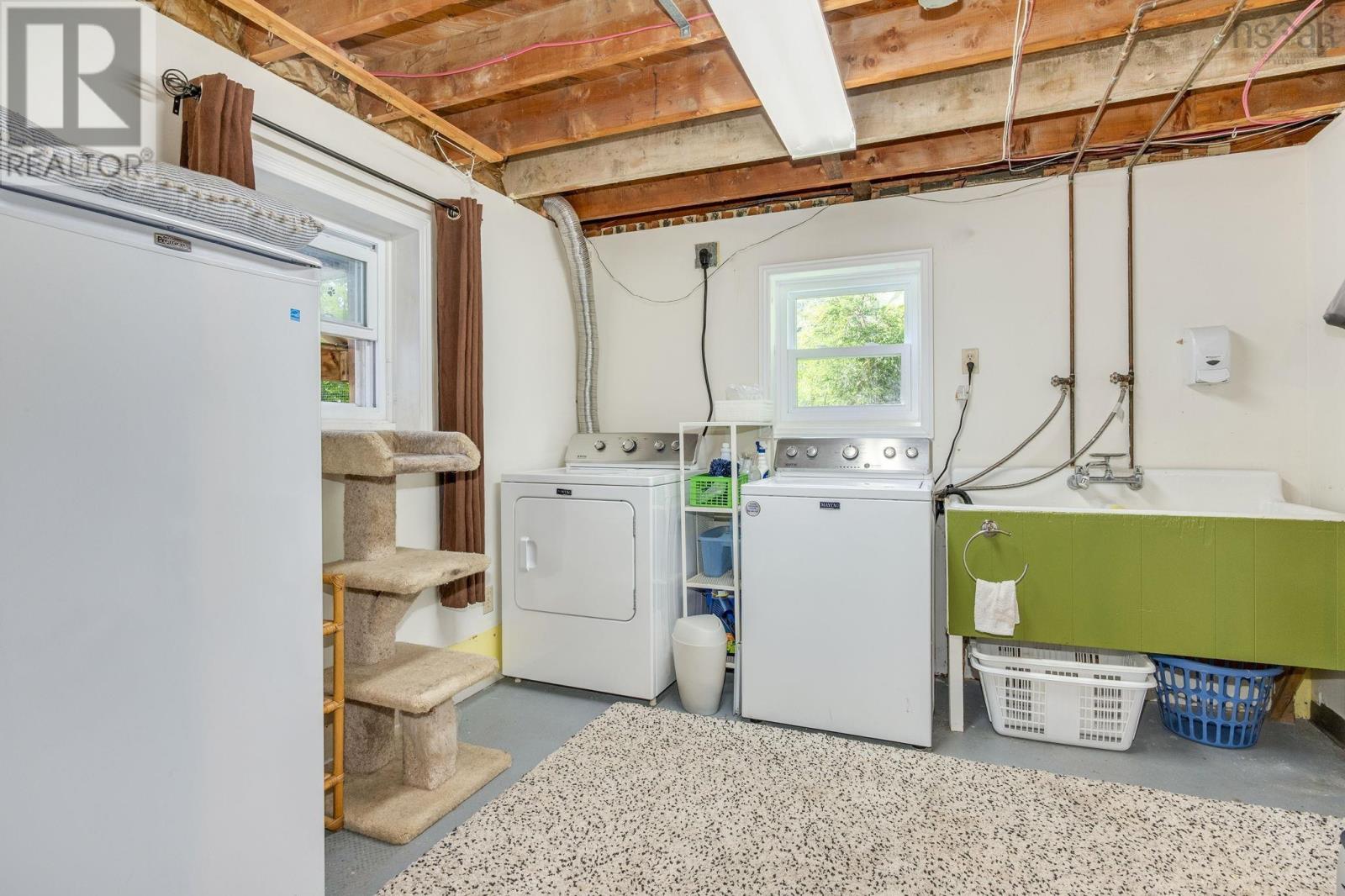 7 Edmond Drive - 28