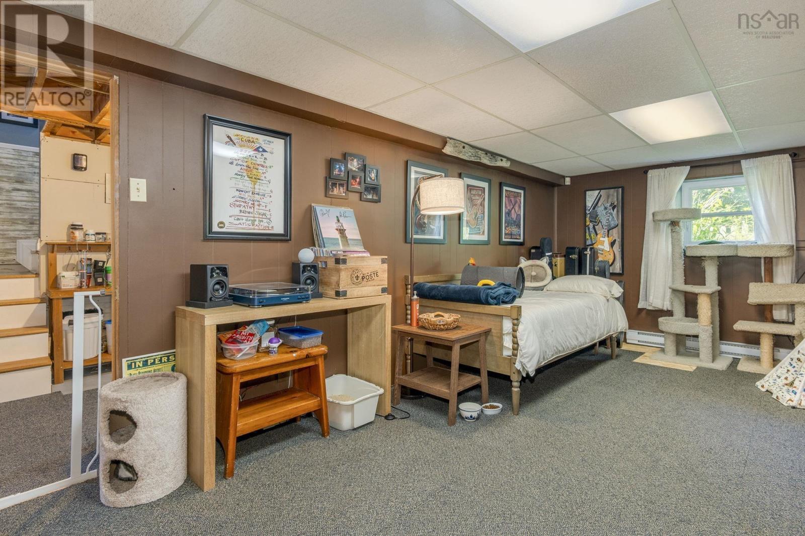 7 Edmond Drive - 26