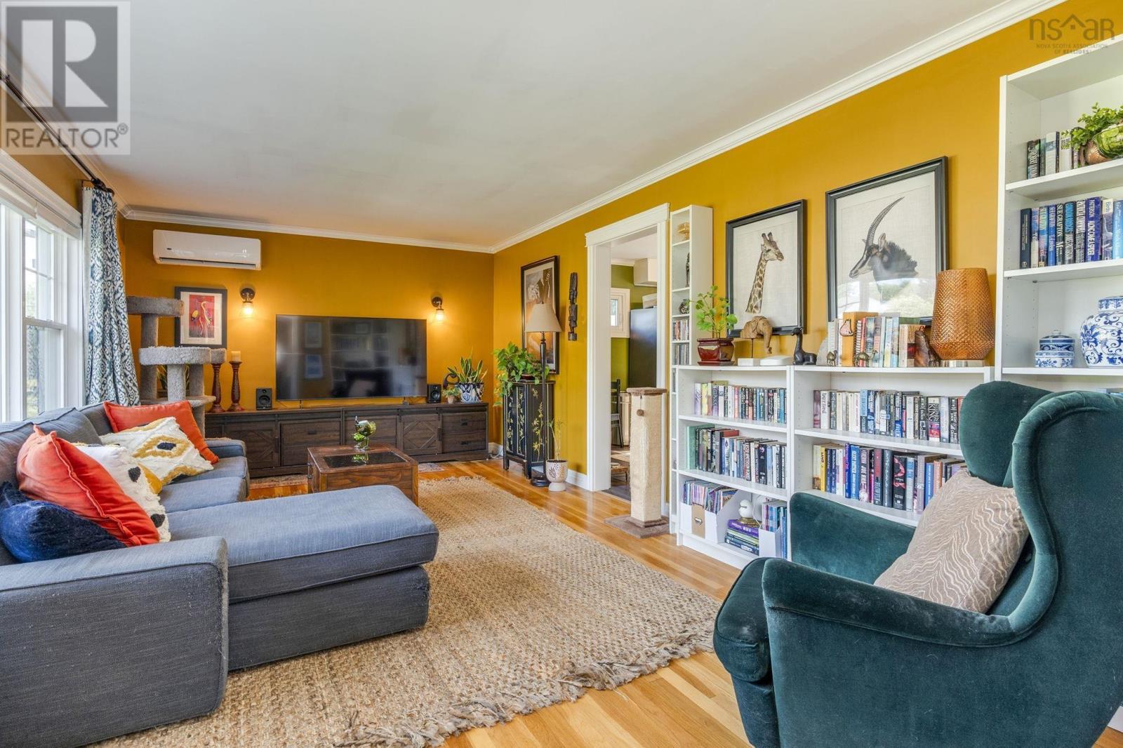 7 Edmond Drive - 4