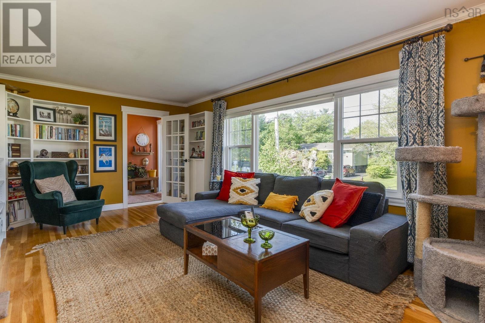 7 Edmond Drive - 6