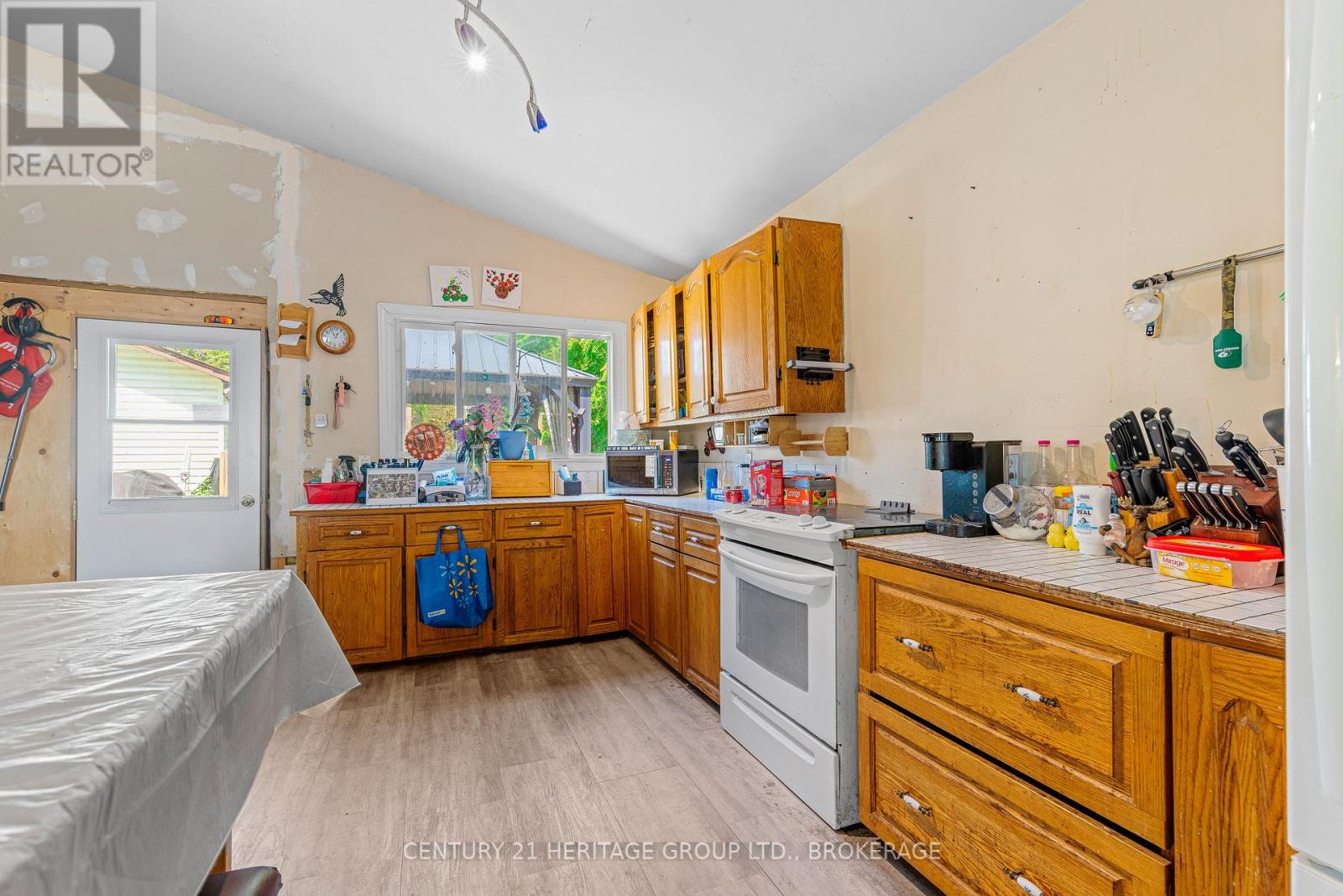 580 KING STREET W - Image 9