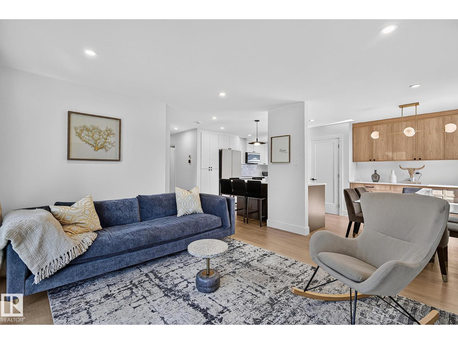 15302 78 AV NW - 17