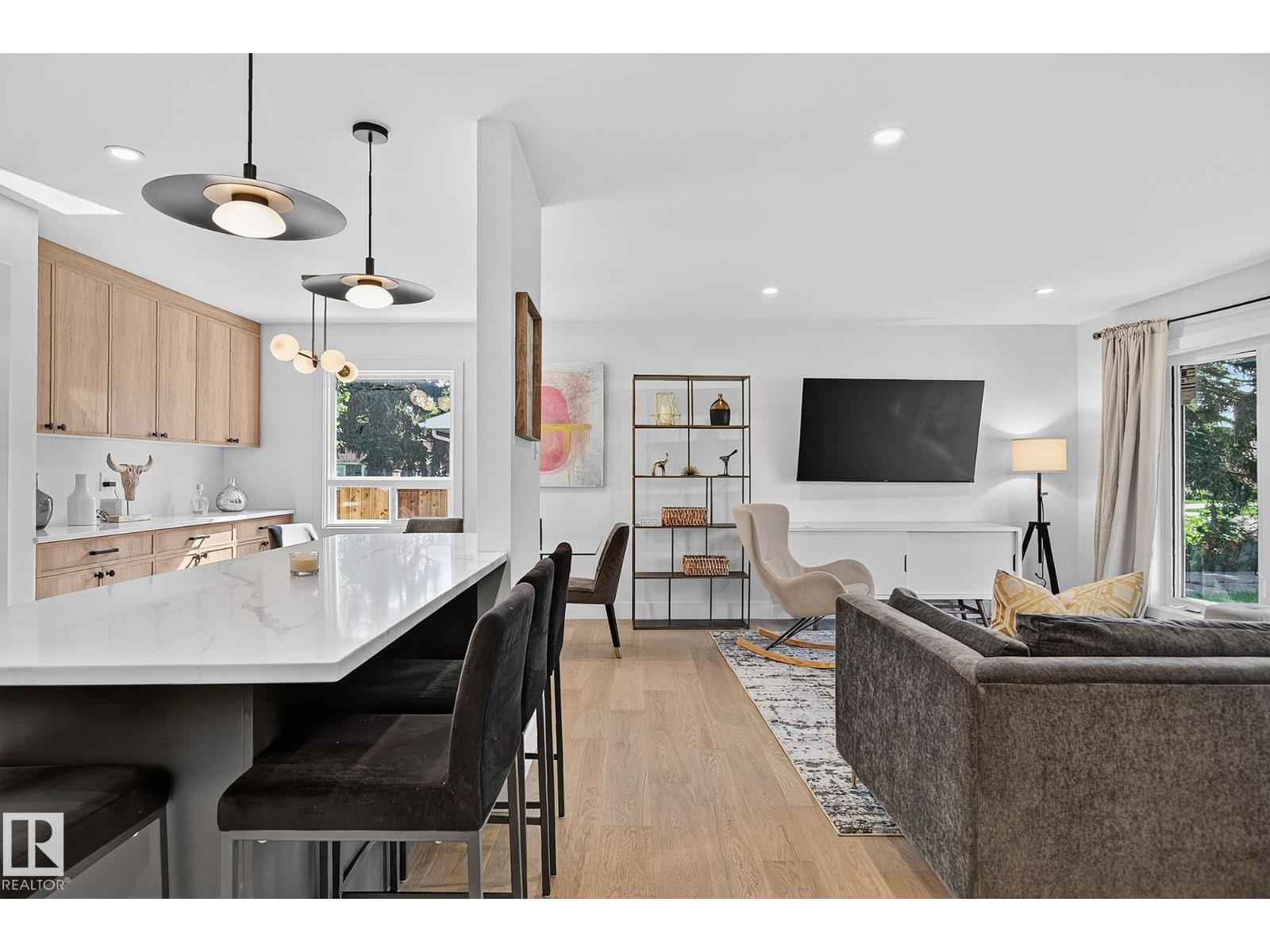 15302 78 AV NW - 5