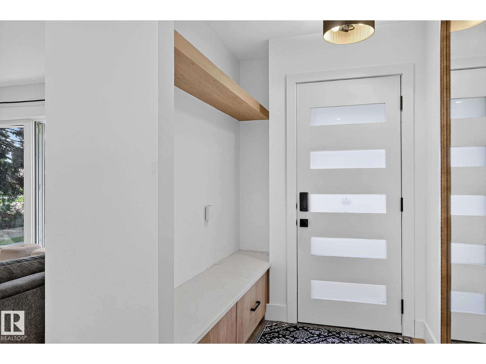 15302 78 AV NW - 3