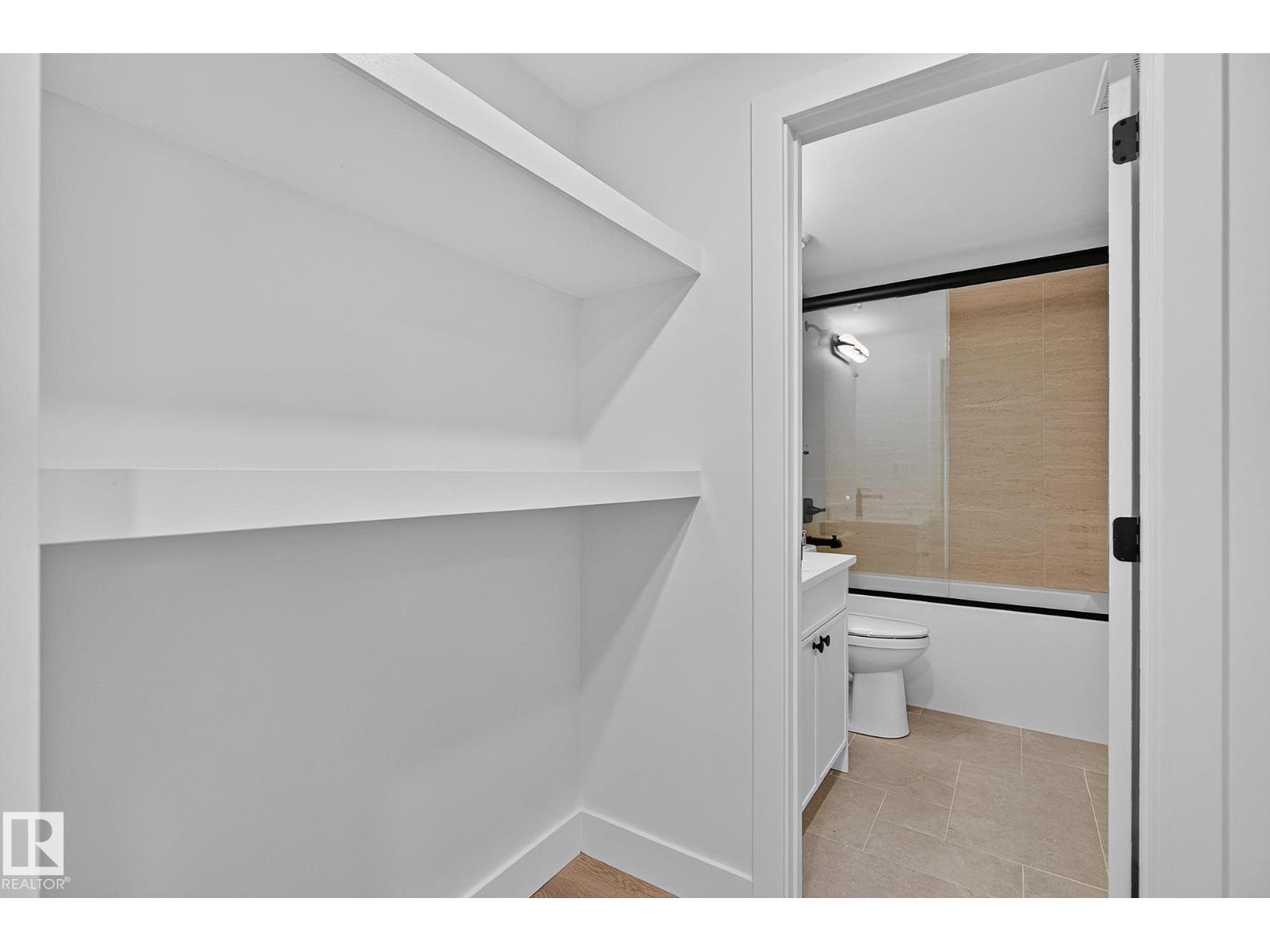 15302 78 AV NW - 30