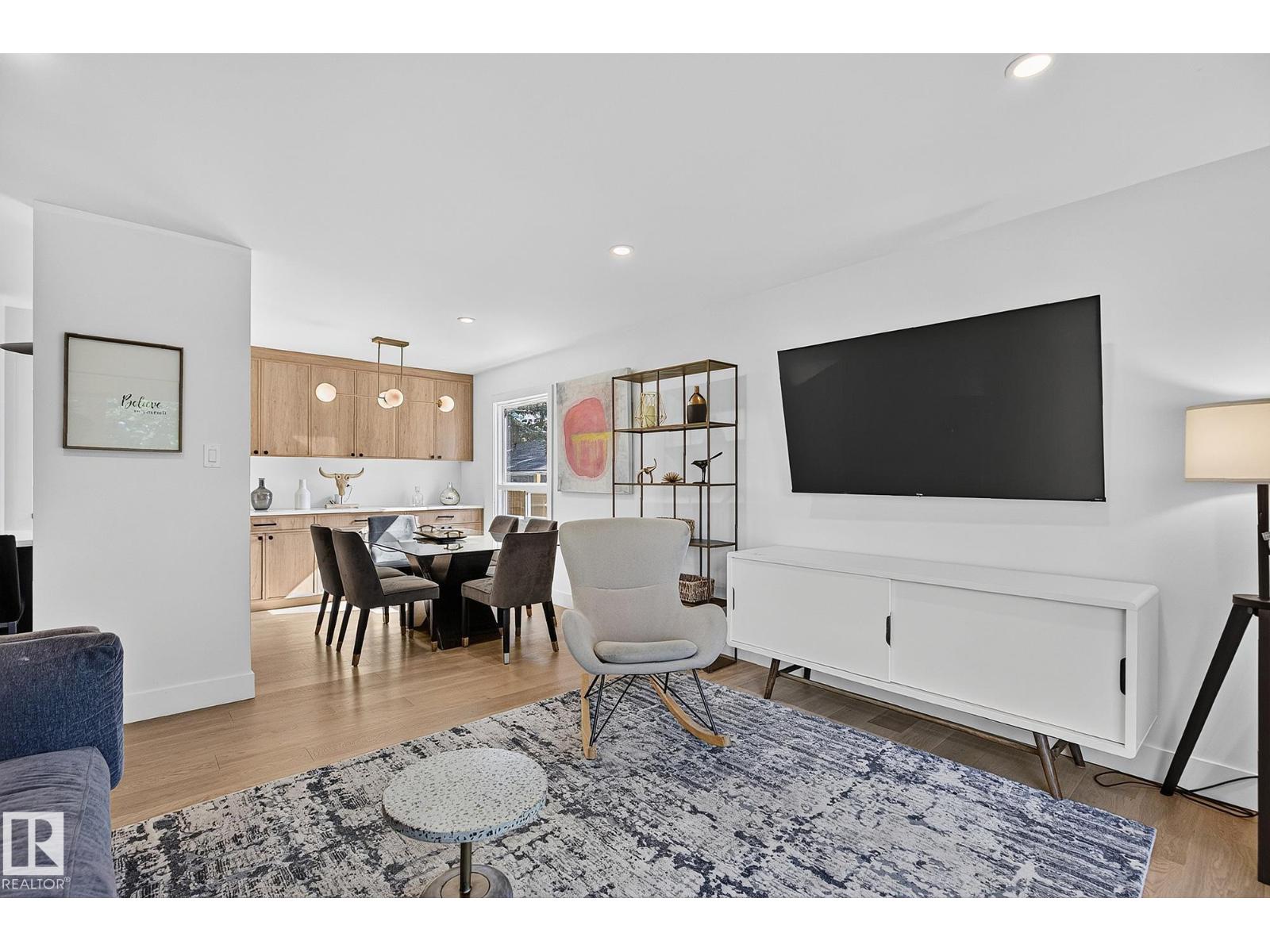 15302 78 AV NW - 16