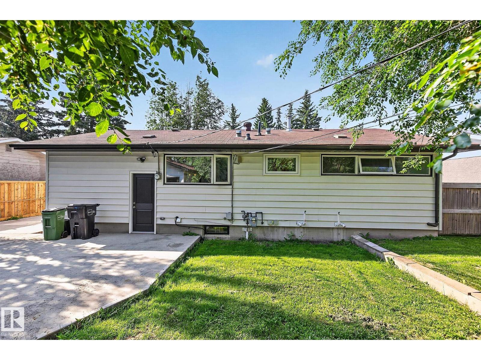 15302 78 AV NW - Image 39