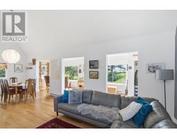 13 Balsam Lane thumbnail 11