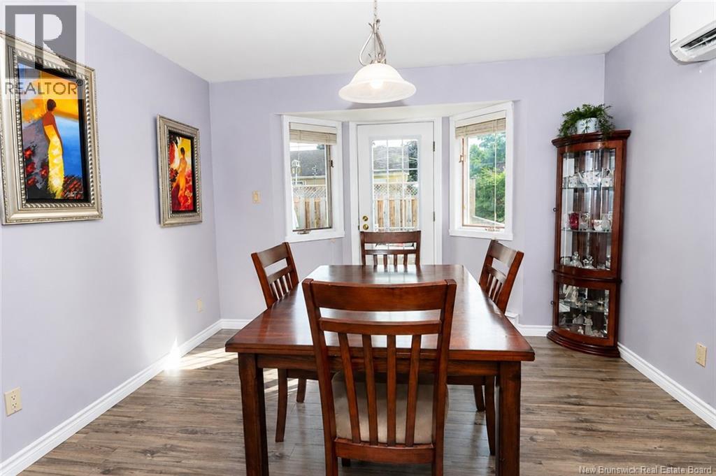 99 Oakland Ave - Image 17