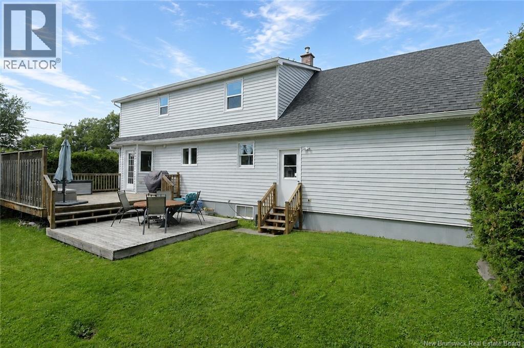 99 Oakland Ave - Image 2
