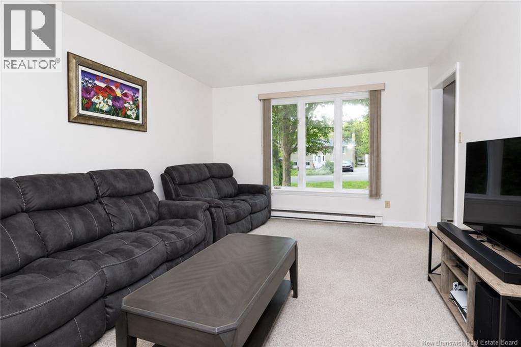 99 Oakland Ave - Image 21