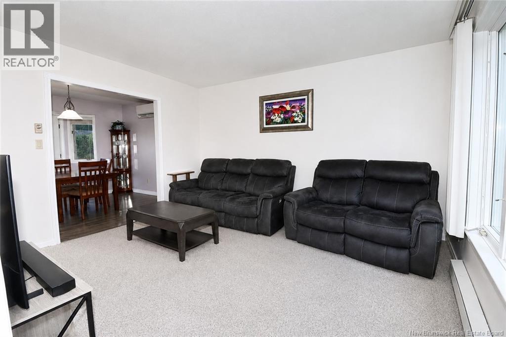 99 Oakland Ave - Image 22