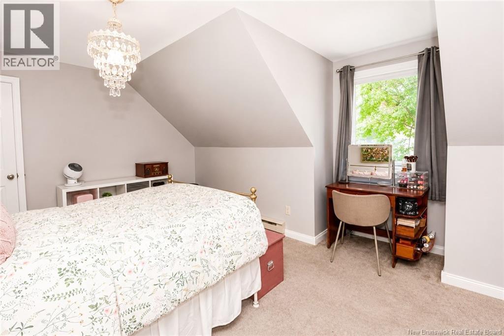 99 Oakland Ave - Image 31