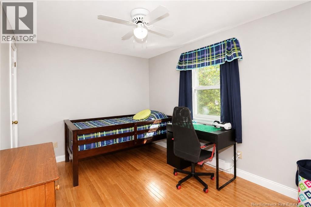 99 Oakland Ave - Image 32
