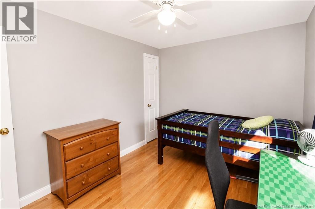 99 Oakland Ave - Image 33