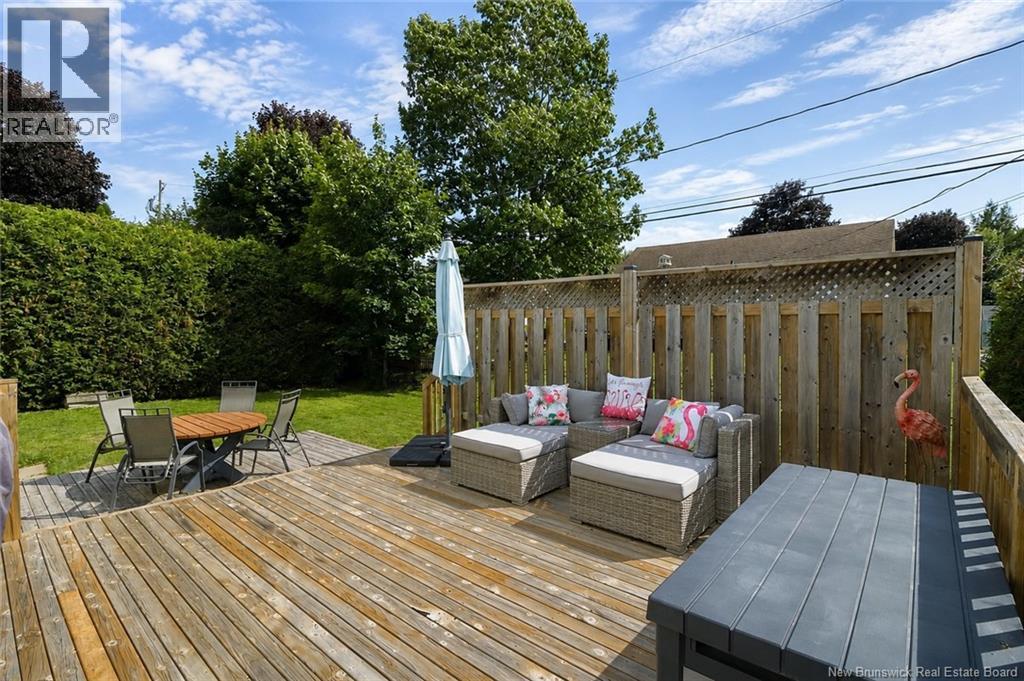 99 Oakland Ave - Image 4