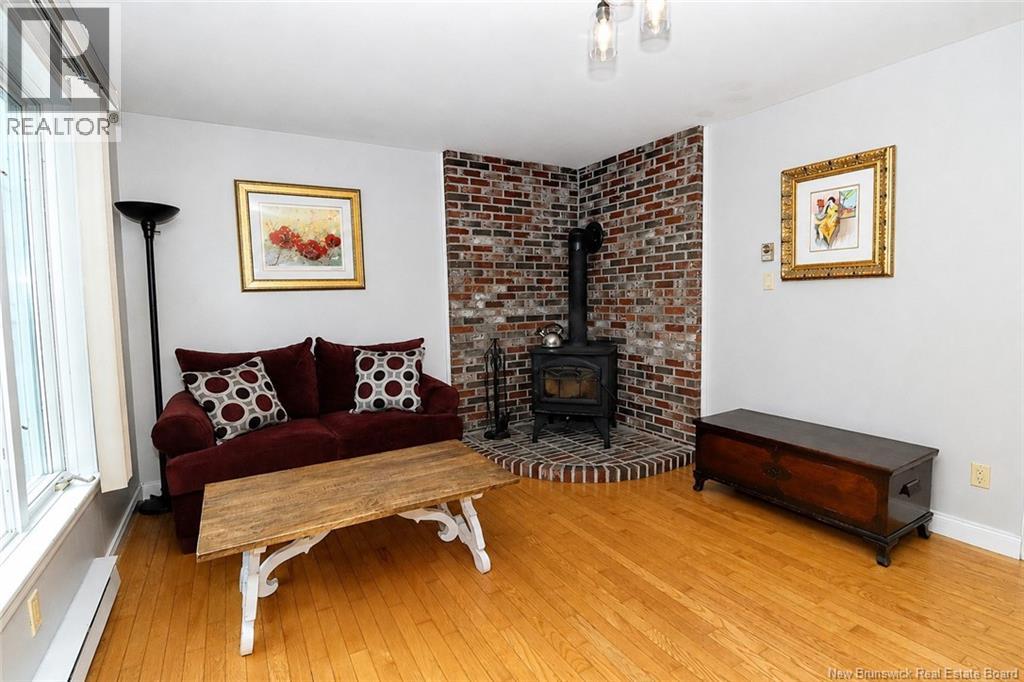 99 Oakland Ave - Image 5
