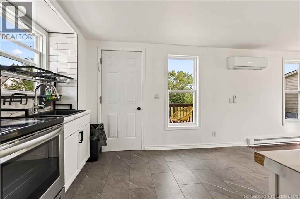 1702 Main Street - 22