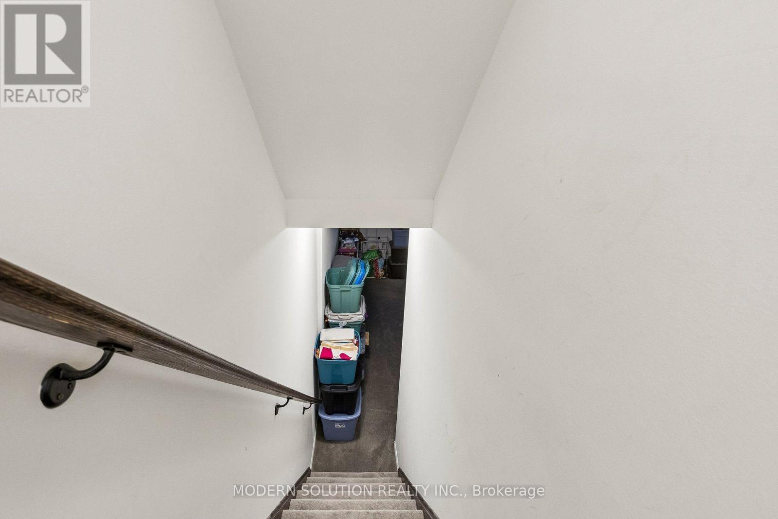23 GLORIA STREET - 32