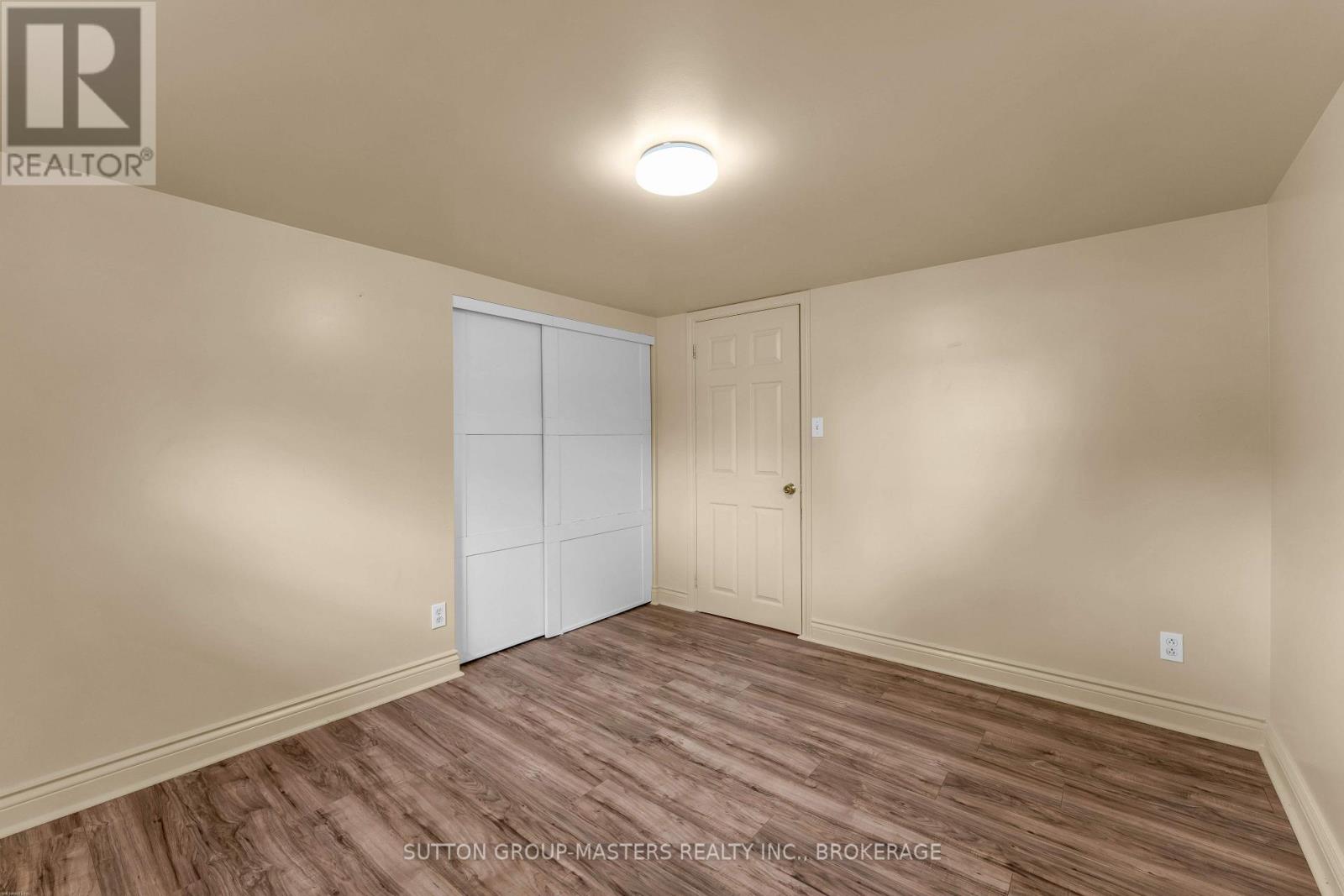 1062 MONTREAL STREET - Image 38