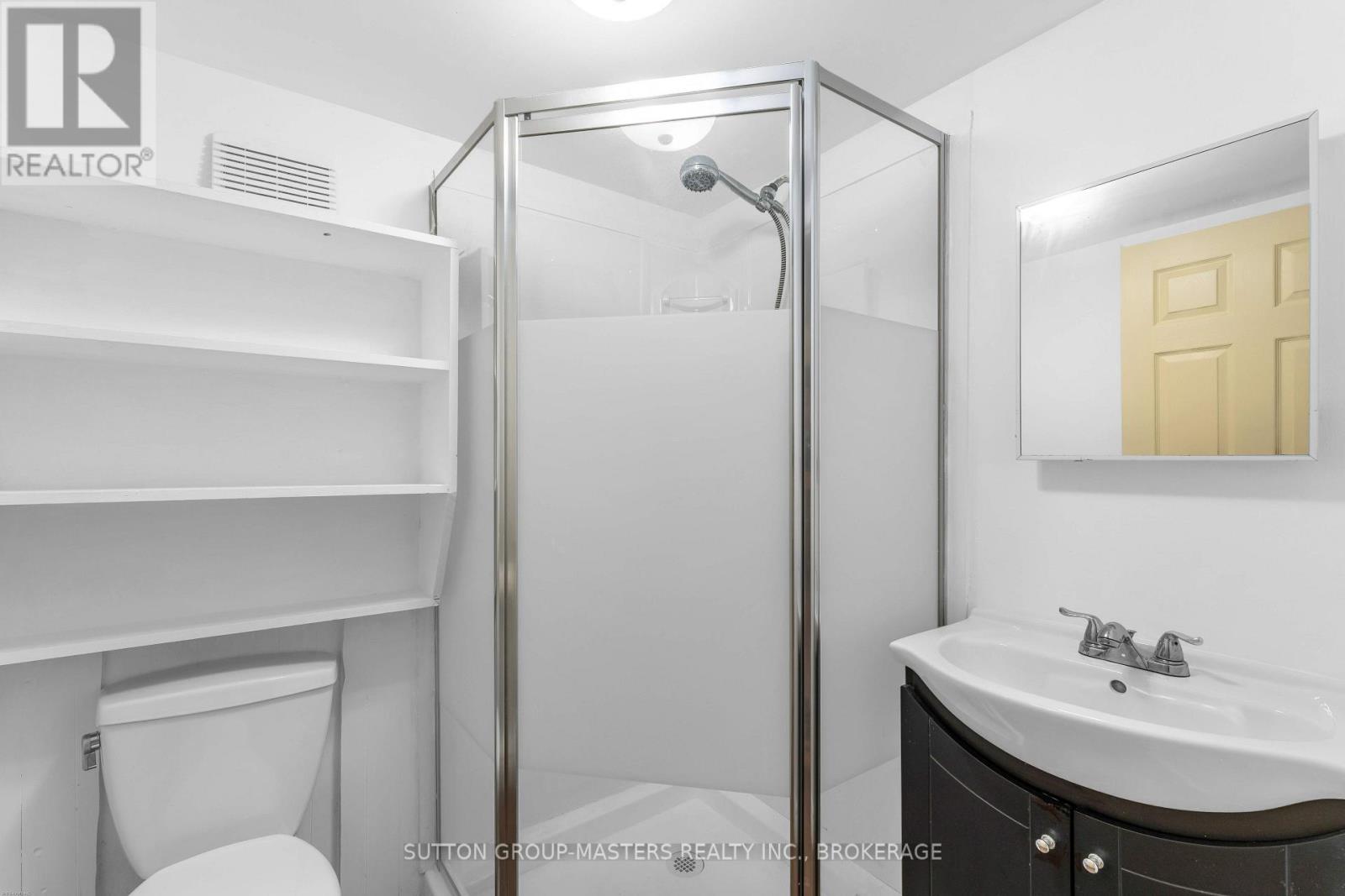 1062 MONTREAL STREET - Image 39
