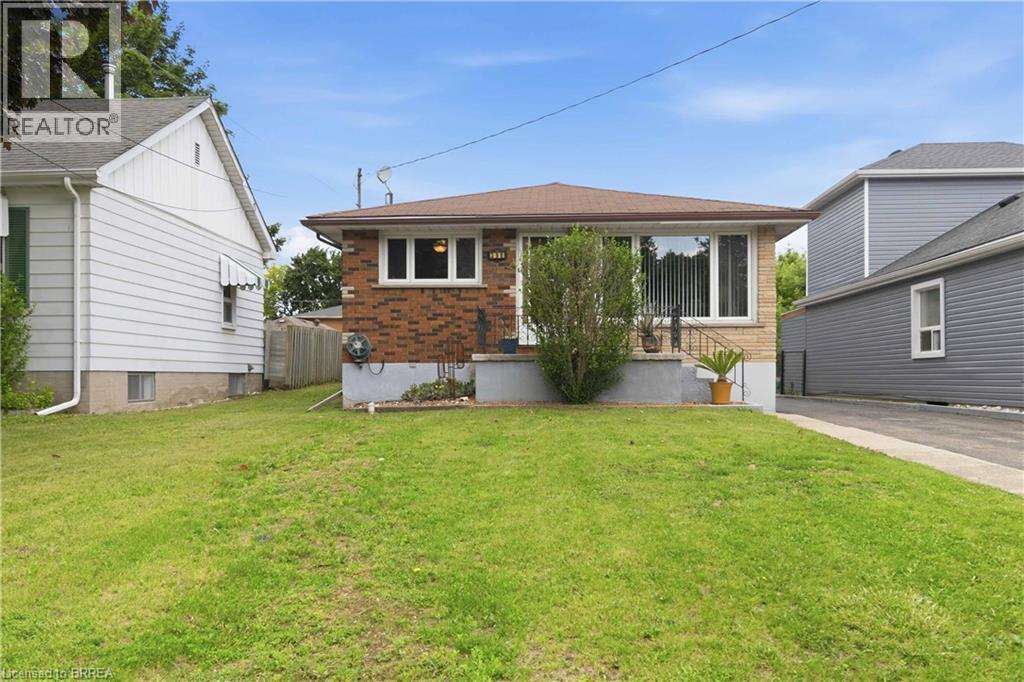 398 SHERIDAN Street - 1