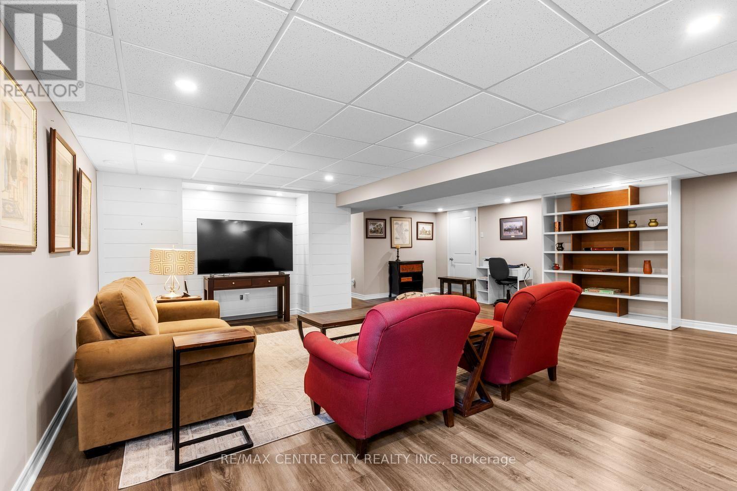 764 VALETTA STREET - 30