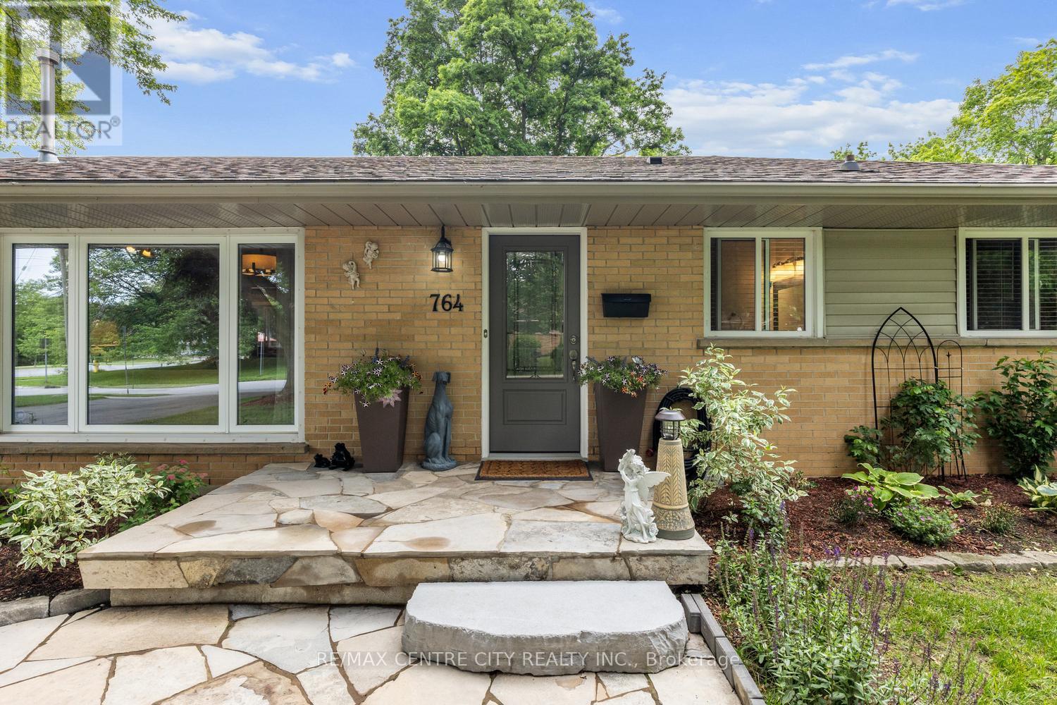 764 VALETTA STREET - 5