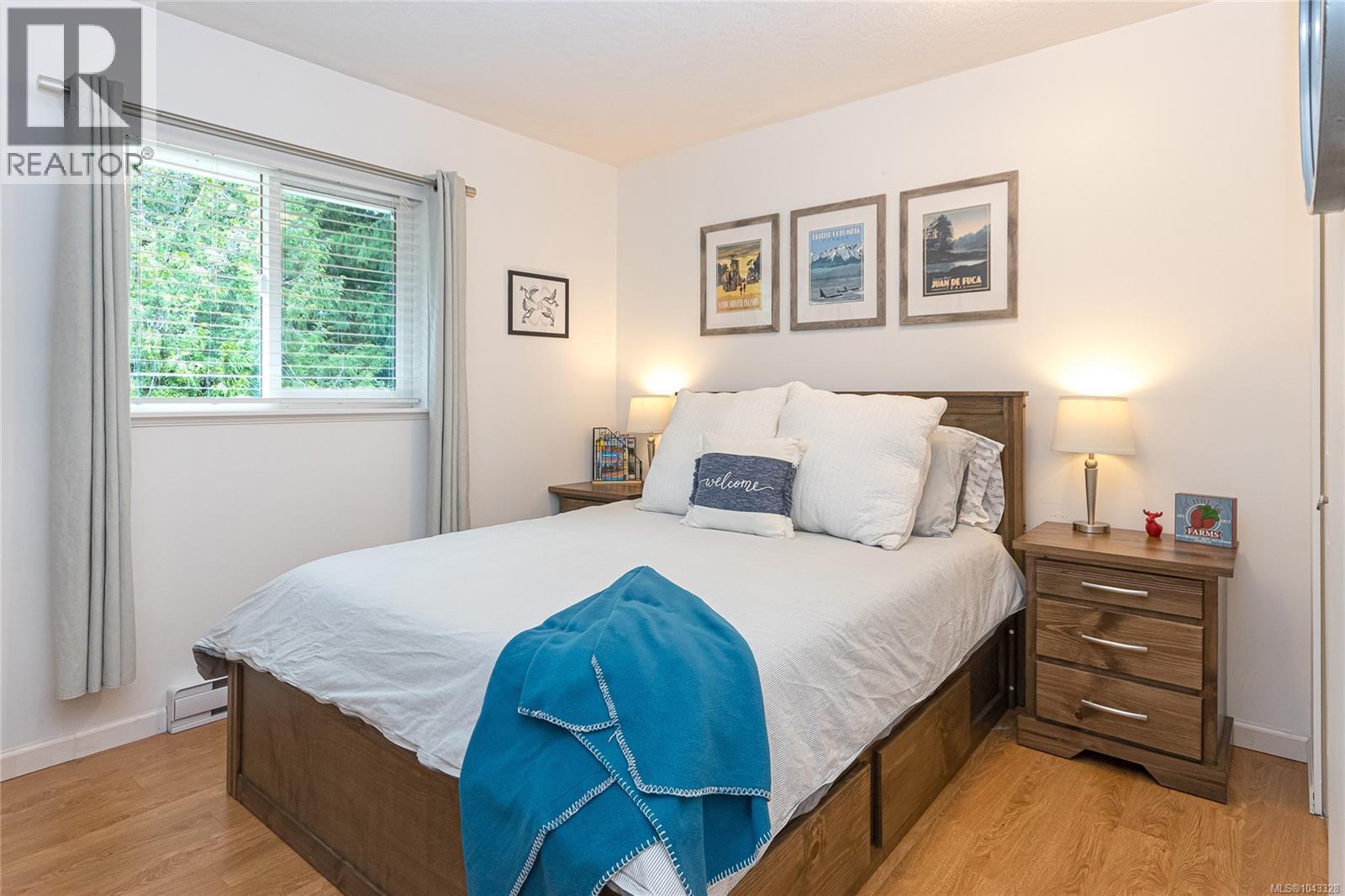571 Marine View - 26
