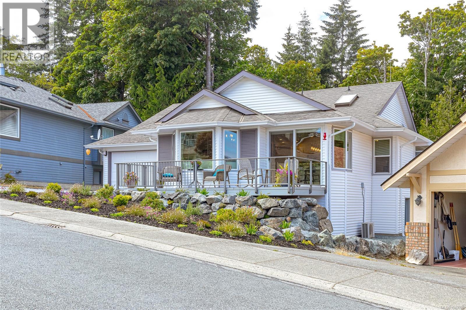 571 Marine View - 5