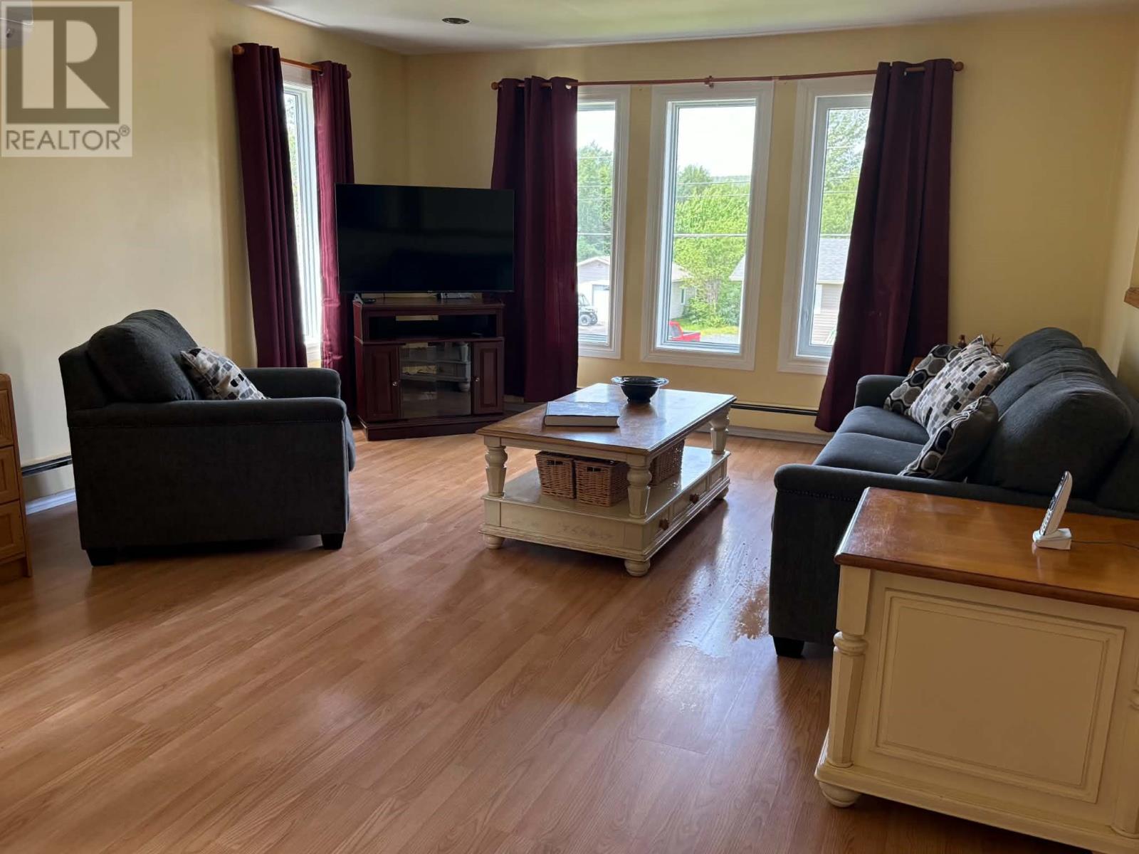 28 Hillview Heights Extension - 9