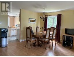 28 Hillview Heights Extension thumbnail 10