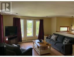 28 Hillview Heights Extension thumbnail 13