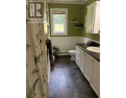 28 Hillview Heights Extension thumbnail 14