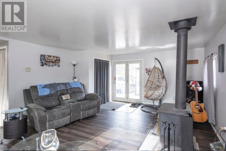2367 Rosslyn Road - 4