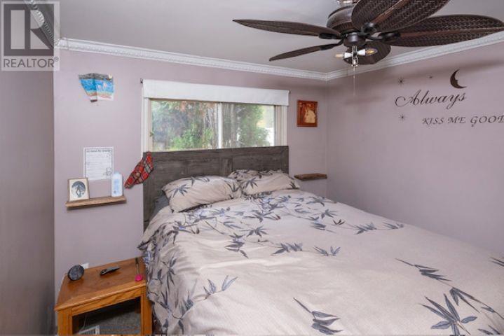 2367 Rosslyn Road - 12