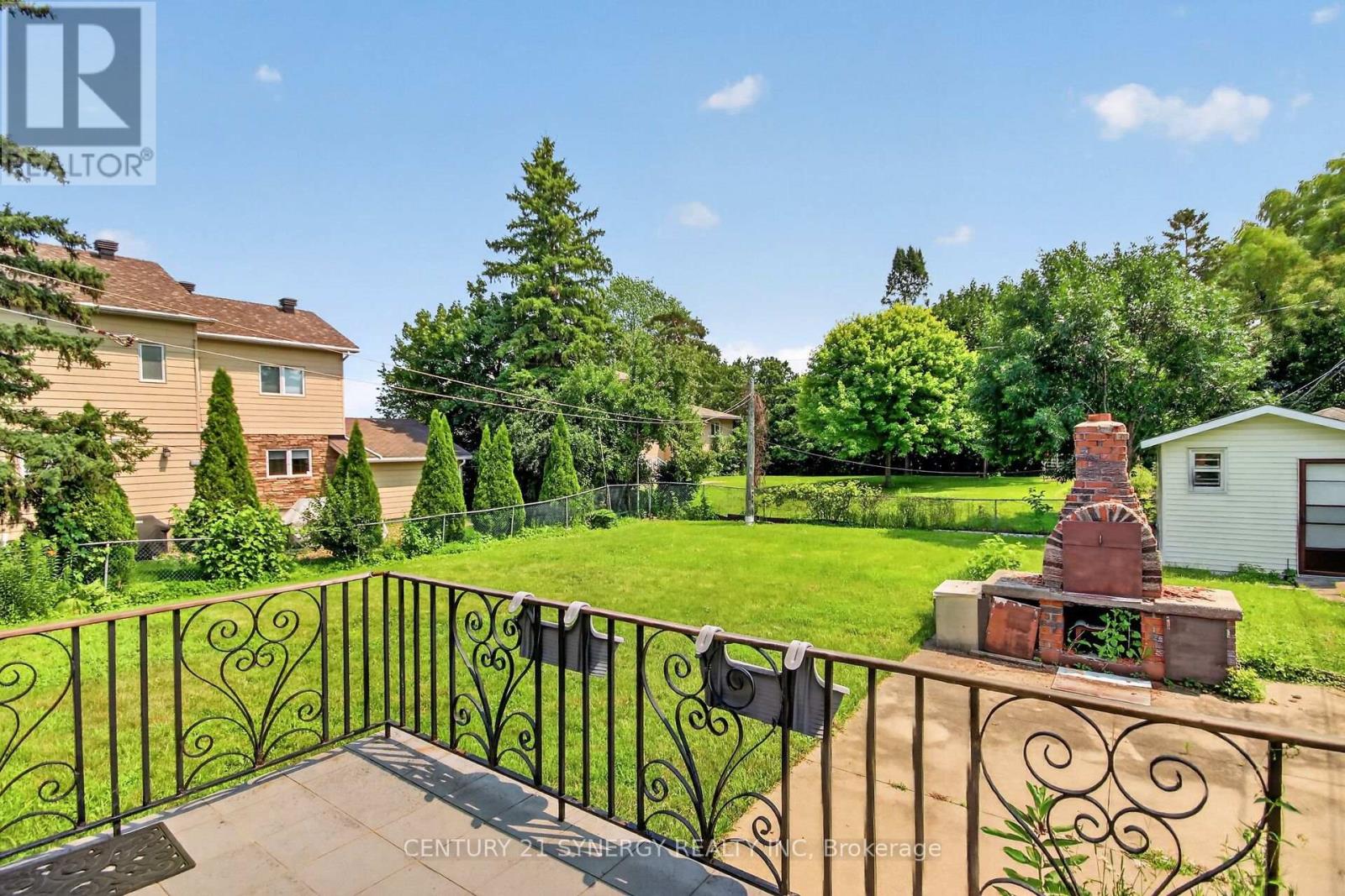 974 GREENBRIAR AVENUE - 35