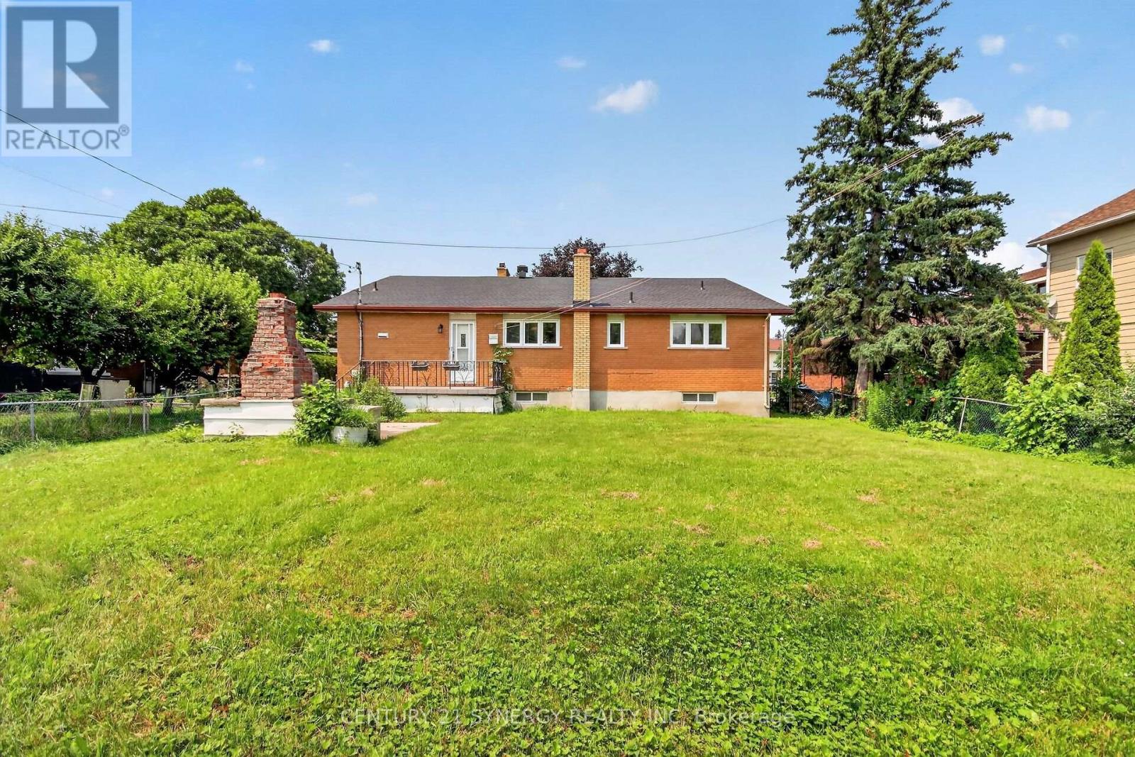 974 GREENBRIAR AVENUE - 37