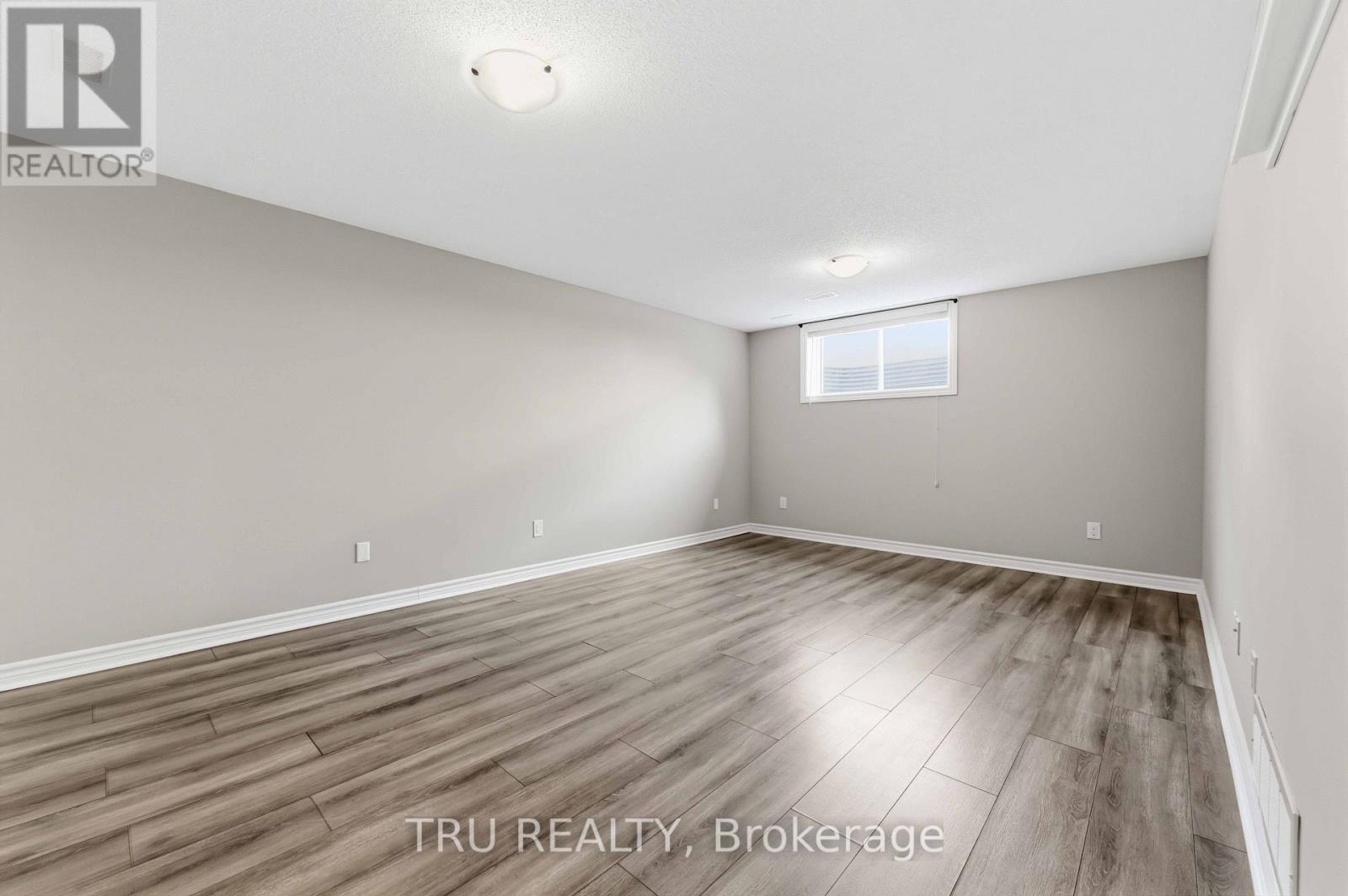 236 YELLOWCRESS WAY - 43