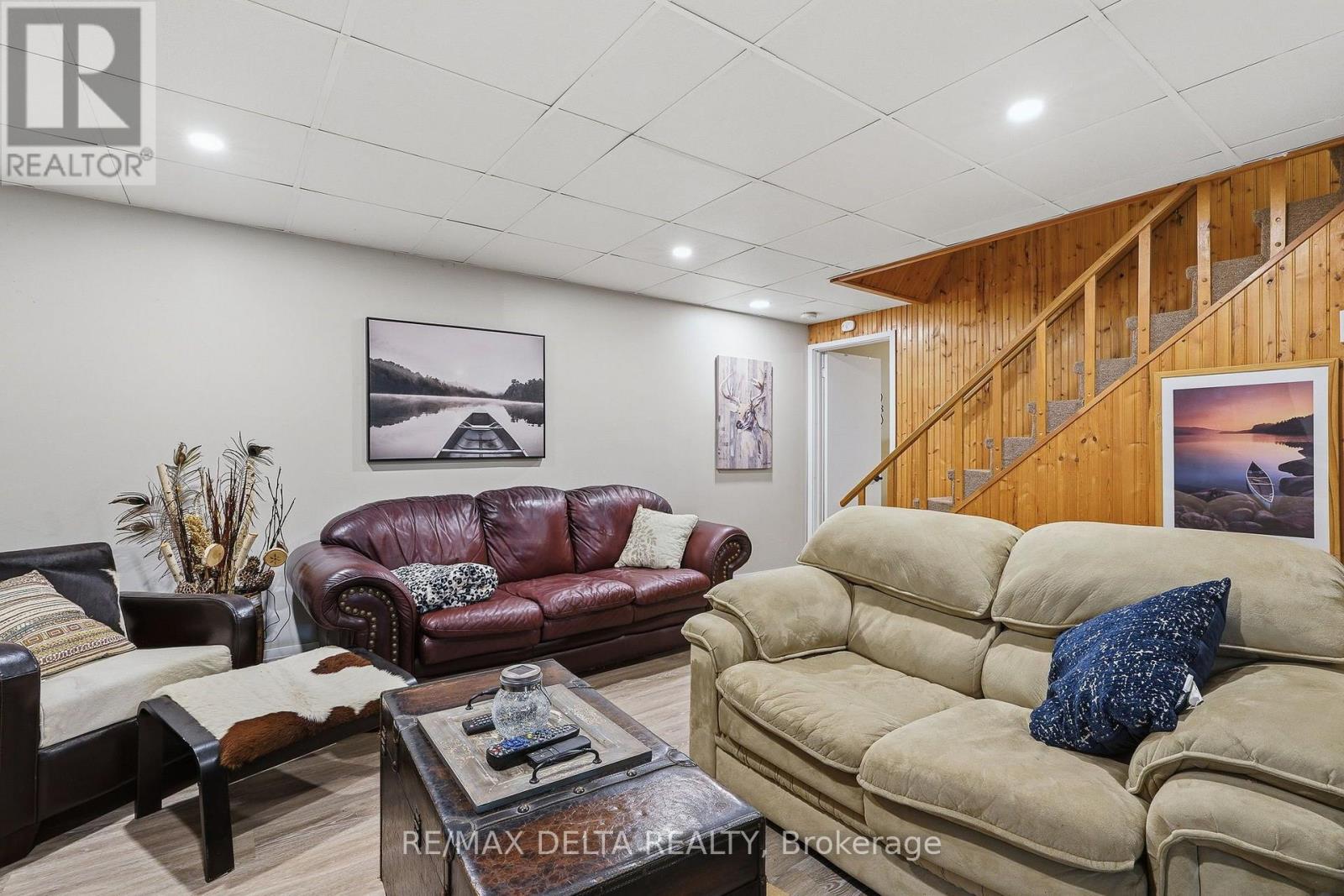 1991 WOODS STREET - 20