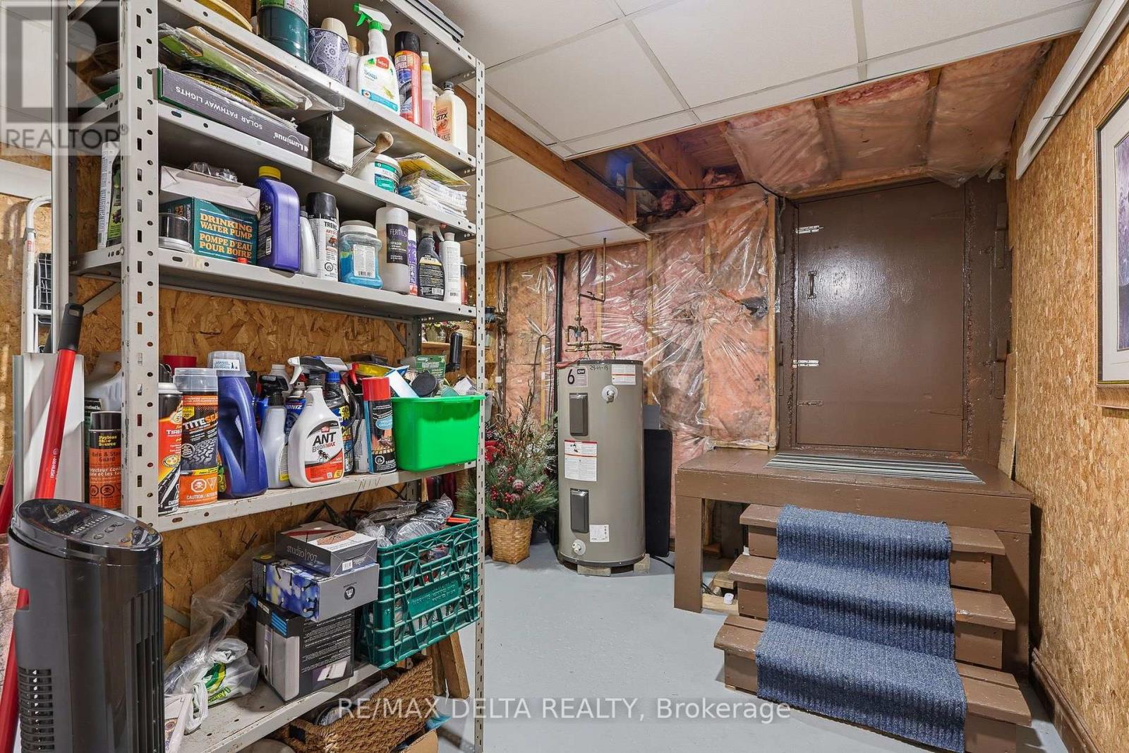 1991 WOODS STREET - 22