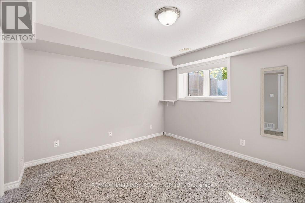 2 Bed, 3 Bath House for Rent in Ottawa – C – 1124 KLONDIKE ROAD, Ottawa – MLS# X13582692 - Image 17