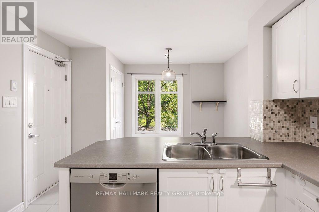 2 Bed, 3 Bath House for Rent in Ottawa – C – 1124 KLONDIKE ROAD, Ottawa – MLS# X13582692 - Image 9