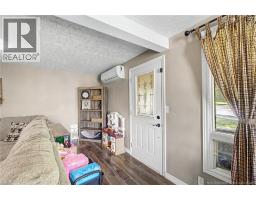 Bedroom - 33 Union St, Minto, NB E4B2N3 Photo 6