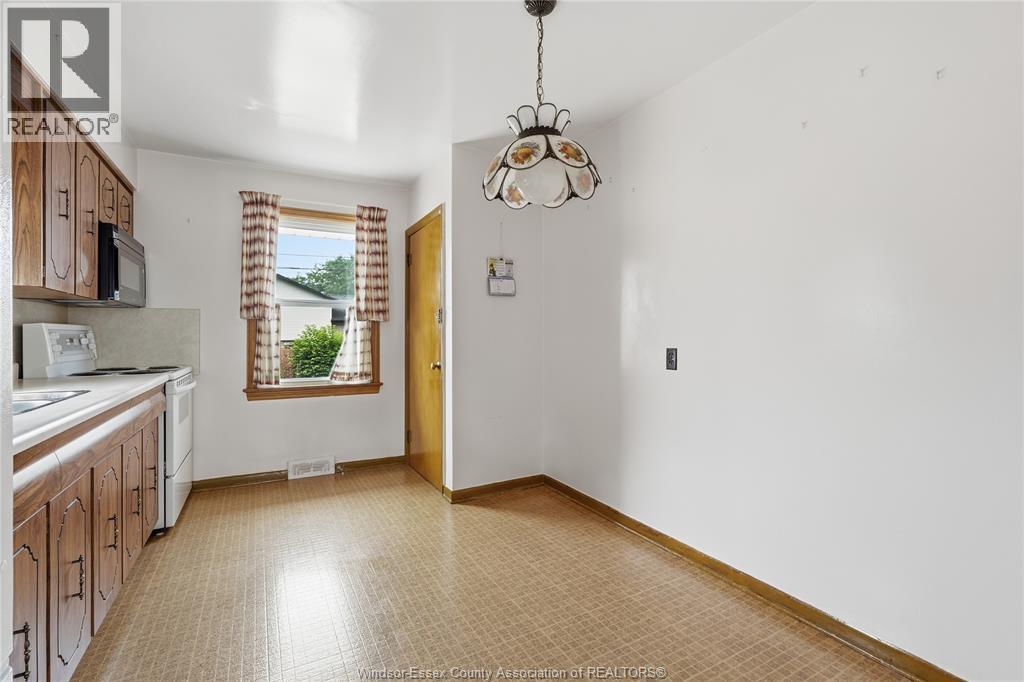 2631 ASKIN AVENUE - 10