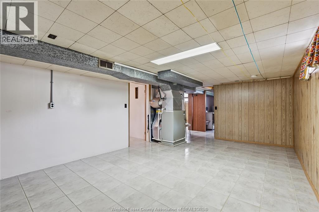 2631 ASKIN AVENUE - 22